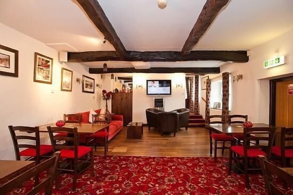 The Black Swan Inn