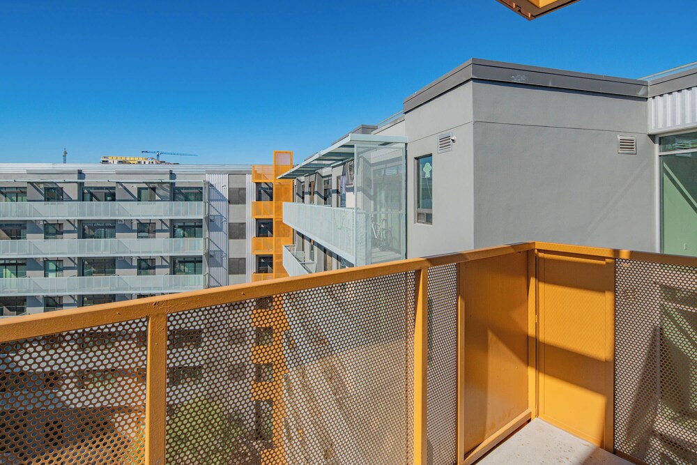 ROVE LIVING/KL - Roosevelt Point