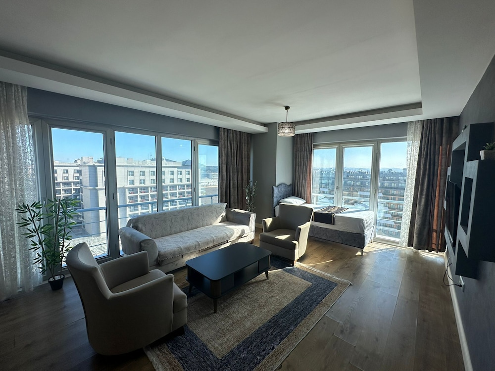 My Suites Hotel