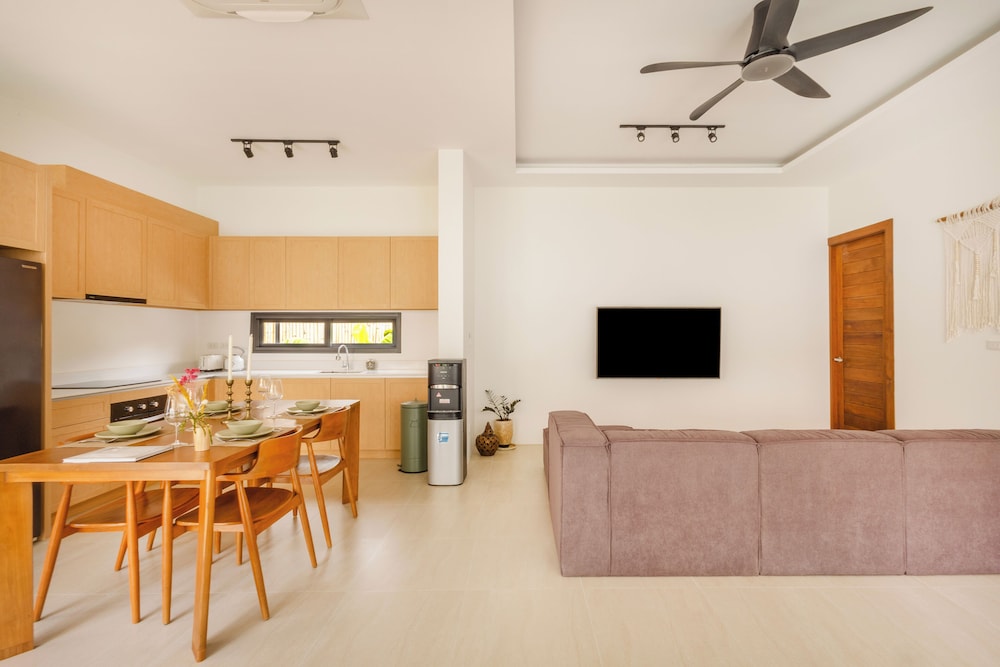 Barefoot Villas by Satori