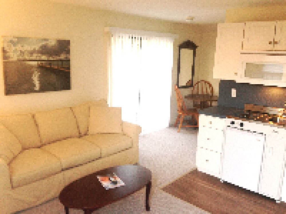 Craigville Beach Inn - Property Image 8