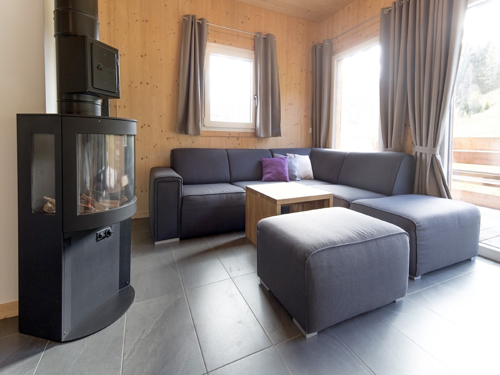 Inviting Chalet With Whirlpool