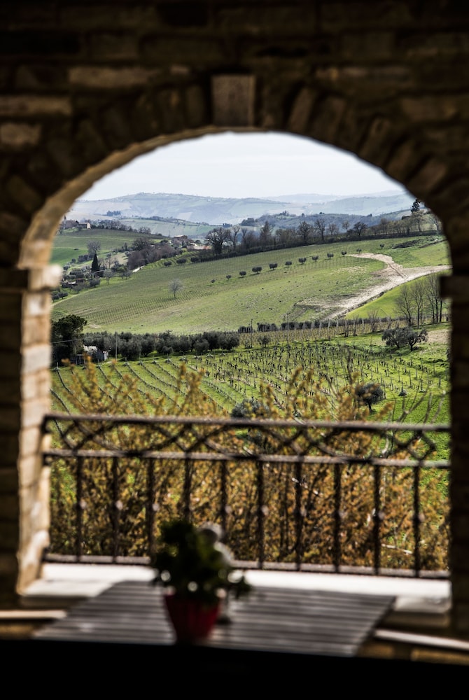 Dimora Rosso Piceno