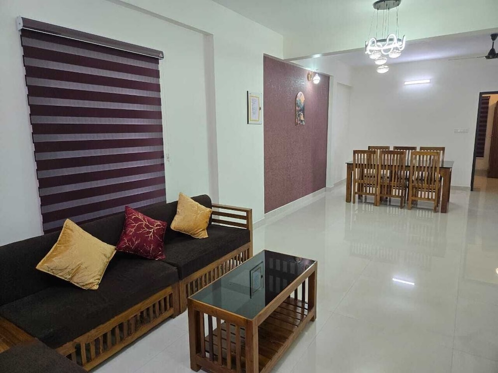Centur Apartments