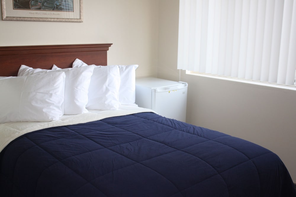Main Street Lodge and Suites view 4