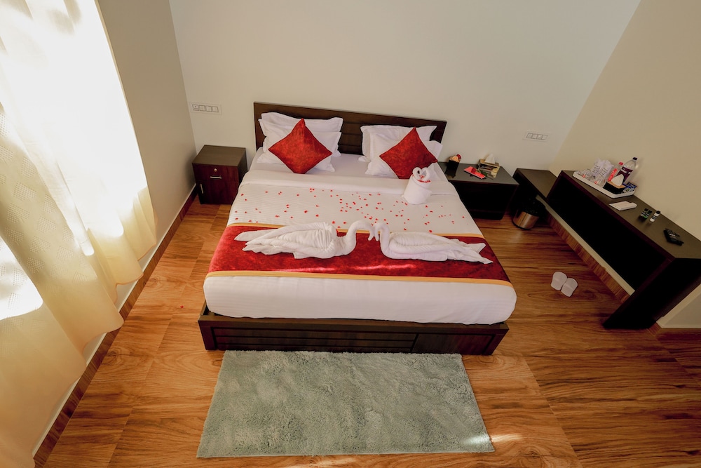 Prakrithi Luxe Retreat