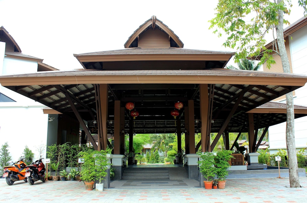 Maehaad Bay Resort