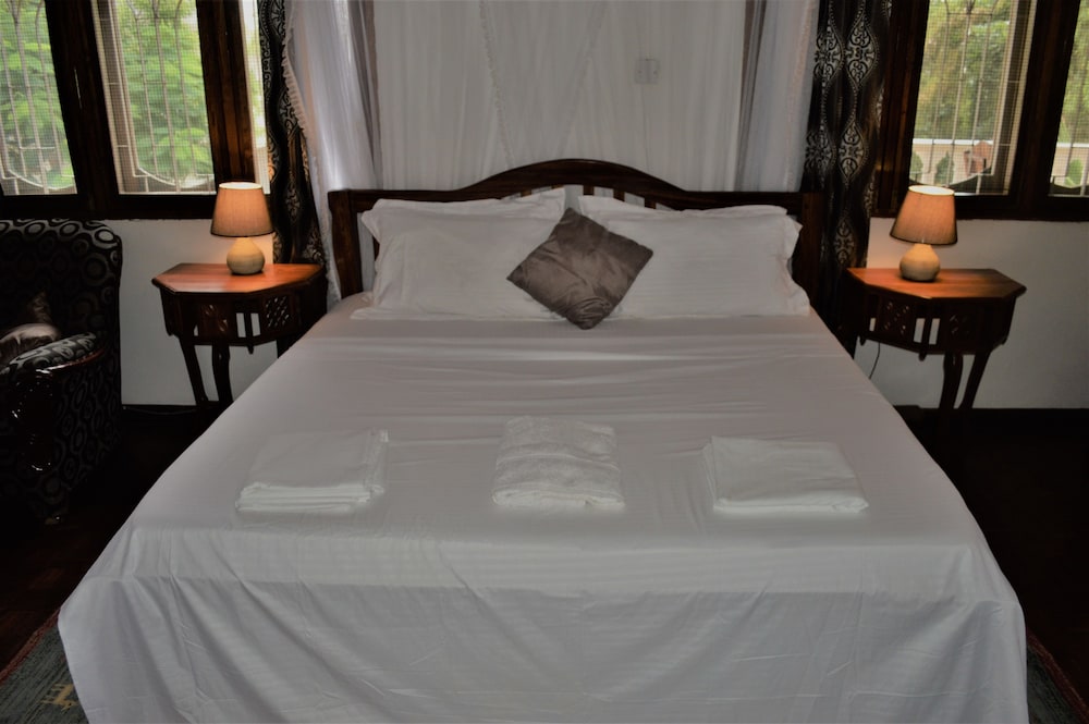 PJ Lodge