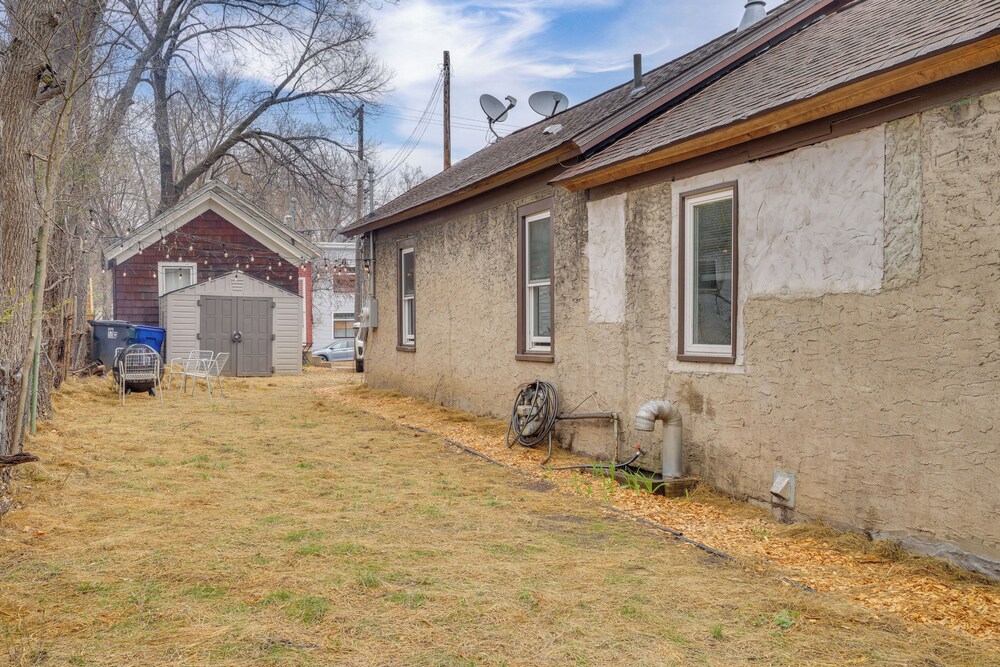 < 1 Mi to Xcel Energy Center: Walkable Hideaway!