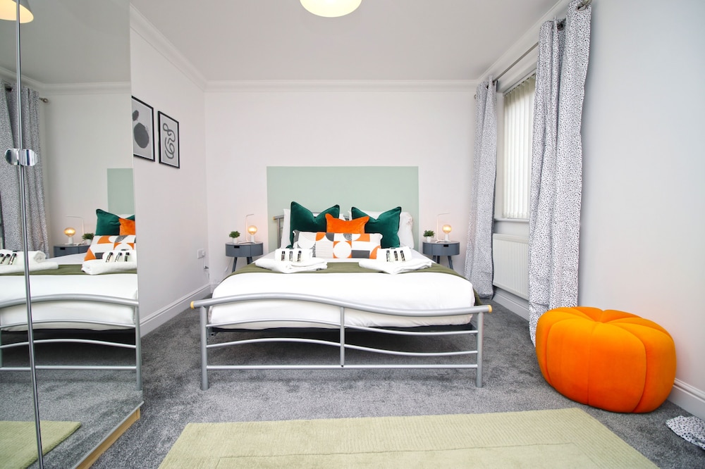 The Dock House -  Newport City Centre view 5
