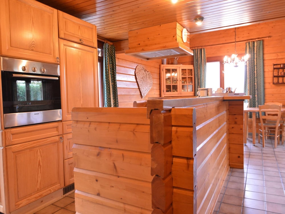 Scenic Chalet in Ovifat view 4