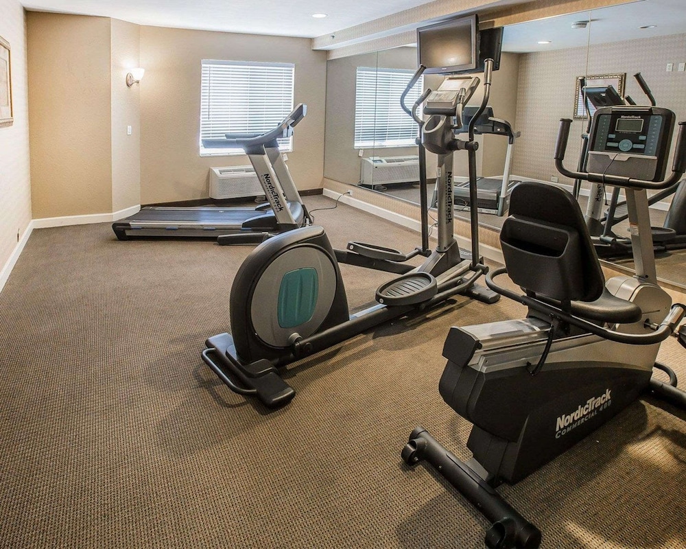 Sleep Inn Bessemer Helena - Property Image 1