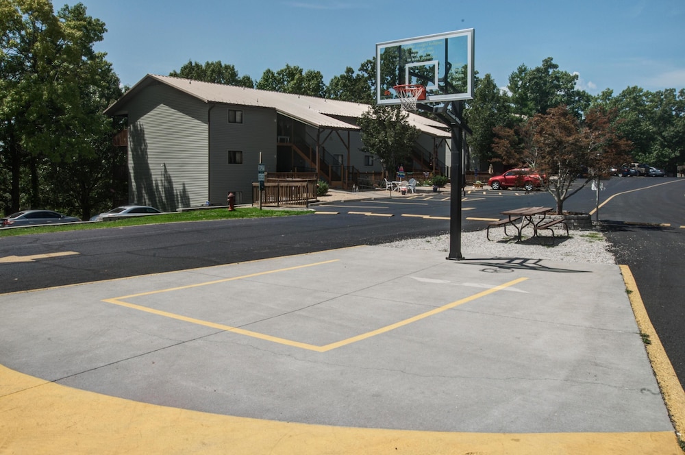 Westcreek Ranch @ Notch - NO Stairs! 2 Pools, Fishing Lake, 1 Mile to Sdc! view 5