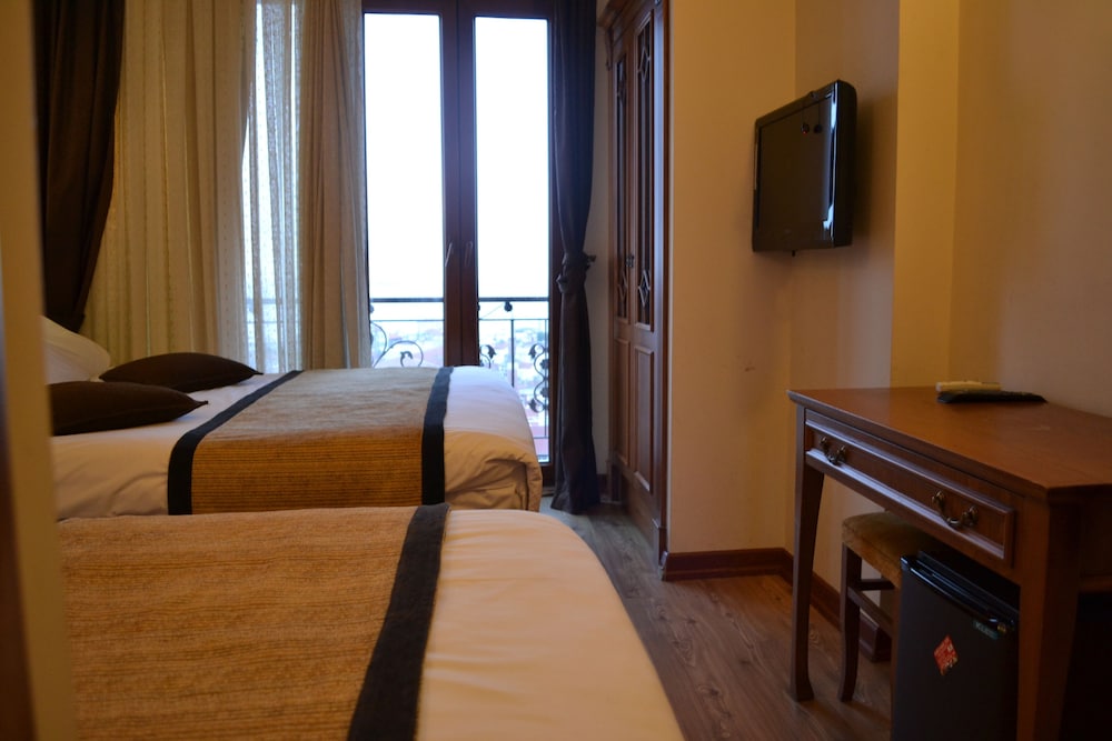 Seven Days Otel - Image 39