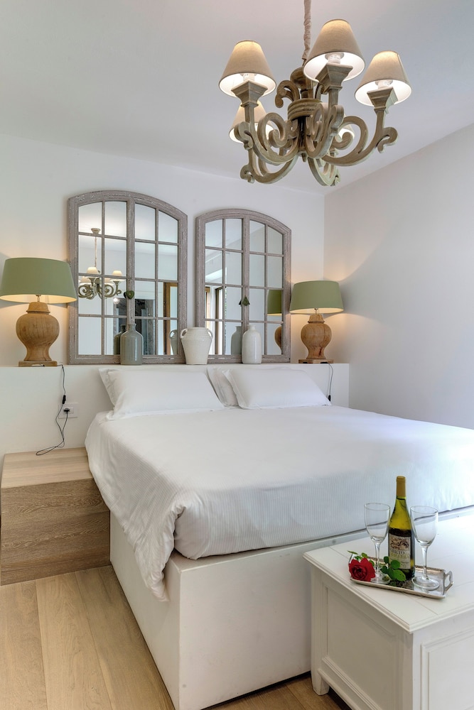 Entire Hilltop Villa With Private Pool In Palazzuolo Sul Senio