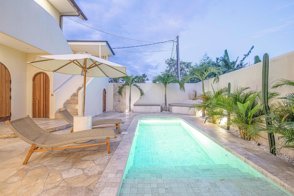 Luxury 4BR Villa With Private Pool in Canggu