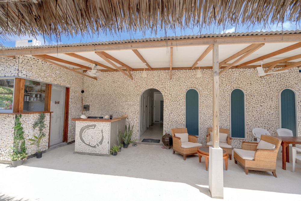 Brickwood Shoreline photo 3