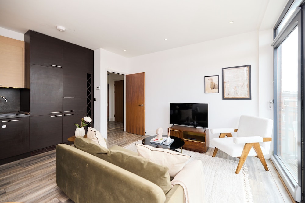 Manor Park One-Bed Escape