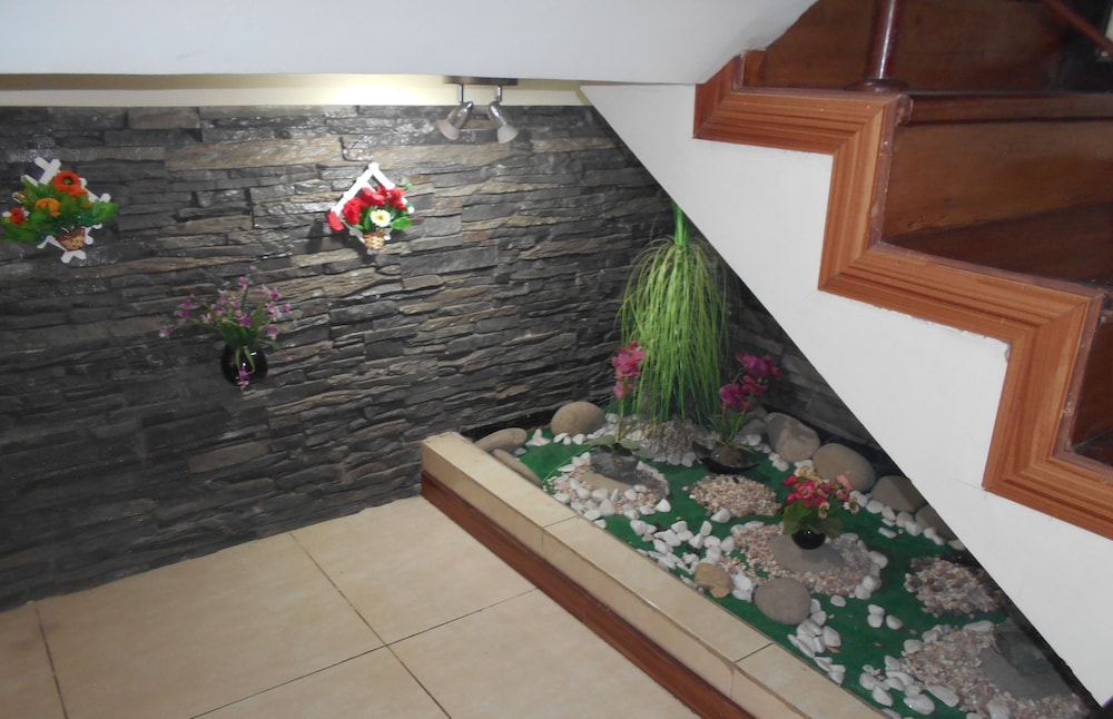 HOSTAL CRIDMY view 5