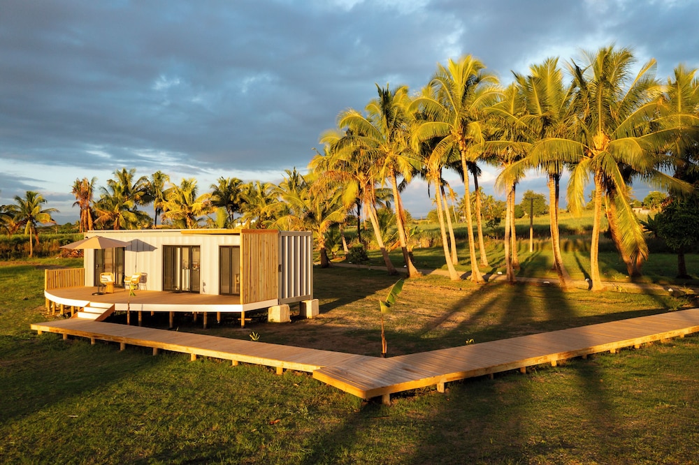 Selah Fiji