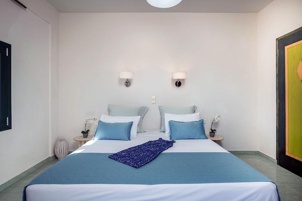 Tersanas Villas