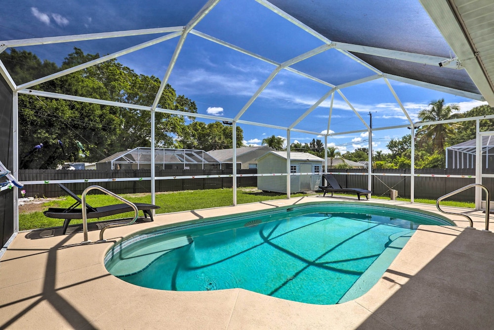 Charming N Fort Meyers Retreat: Pool & Lanai! view 3