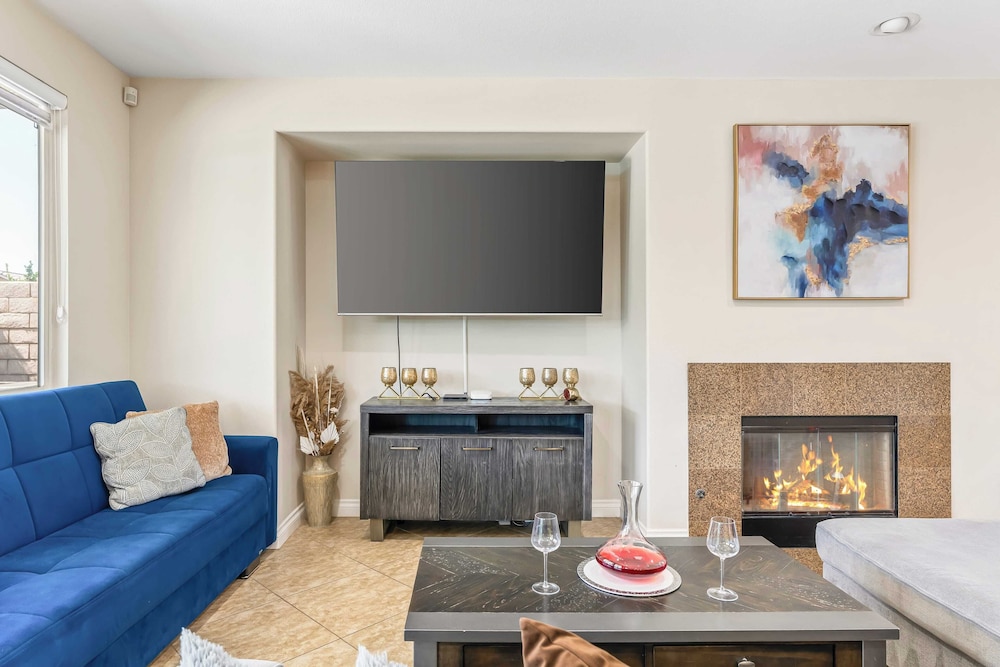 Casa Campo 5BR Desert Oasis w/ Pool, Firepit, & Outdoor Lounge