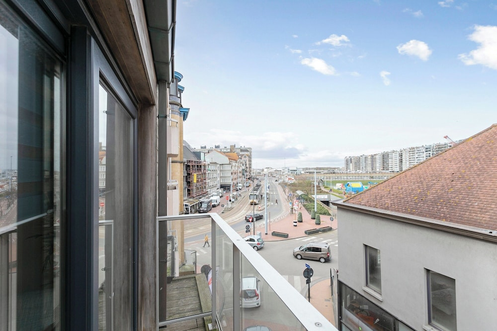 Duplex in Blankenberge Near Seafront