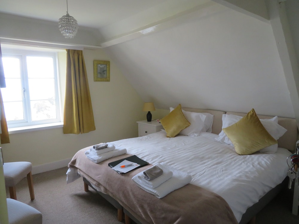 Lynton Vacations - Sinai House - Property Image 77