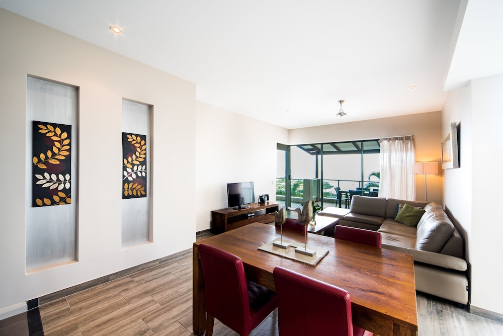 Whitsunday Reflections Apartments