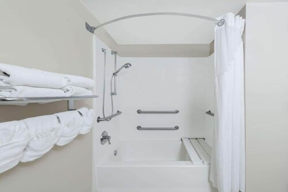 Laredo Vacations - Hotel Ava - Property Image 10