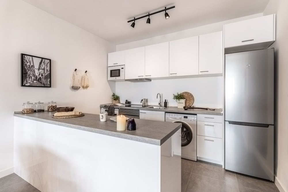 Volturna - 1 Bedroom in Recoletos