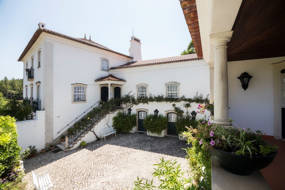 Quinta de São Lourenço view 3