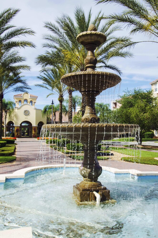 Luxurious 3BD Home Close to Convention Center and Themed Parks! #3vc209