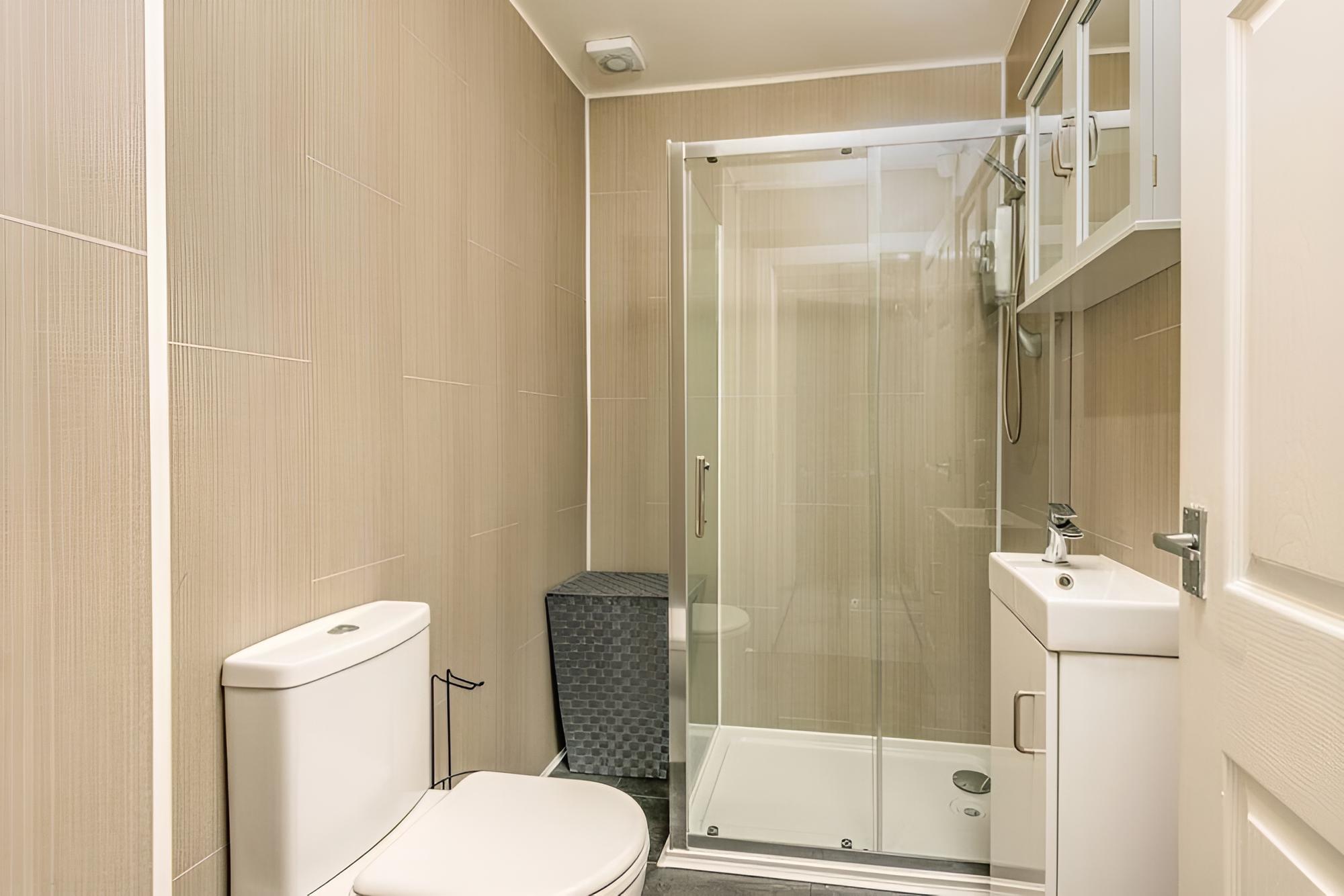 King St Apt - Stylish City pad in Broughty Ferry view 5