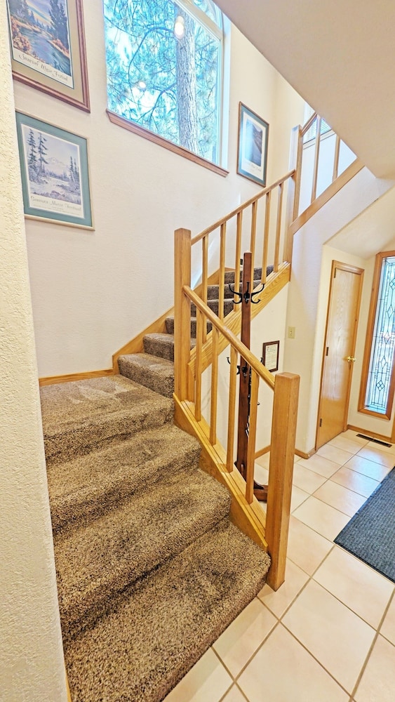 Mt Hood 13 4 Bedroom Home