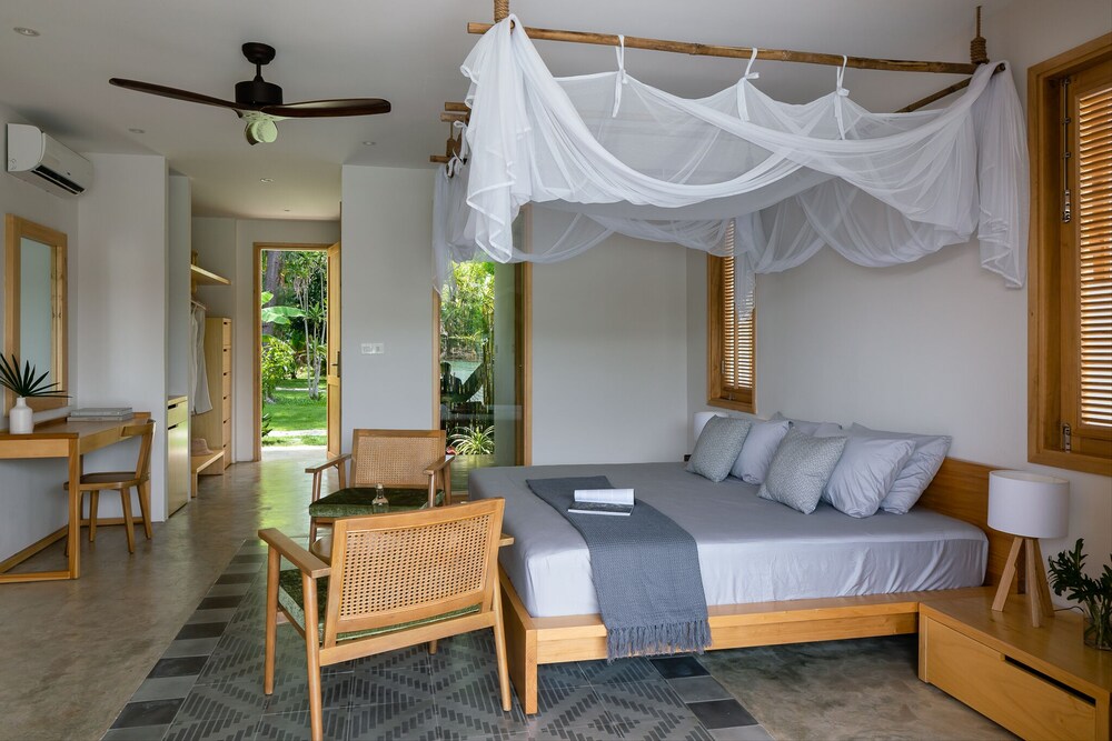 Chibu Riverside Cottages and Dorm view 4