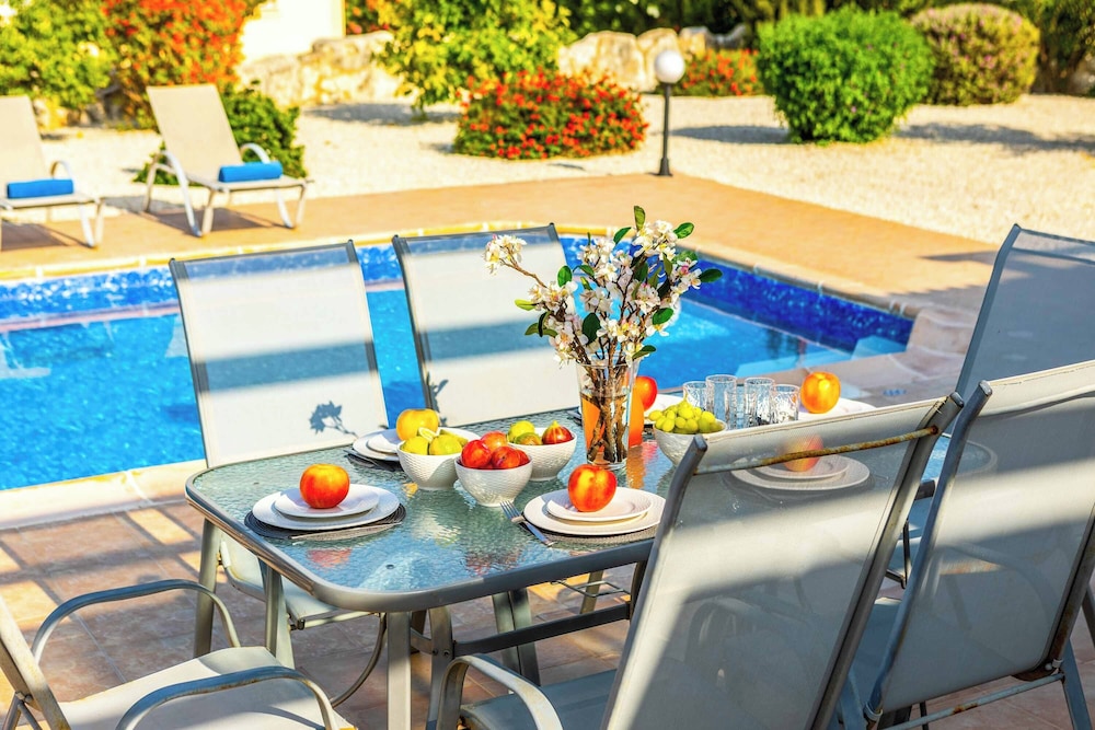 Villa Orange Tree