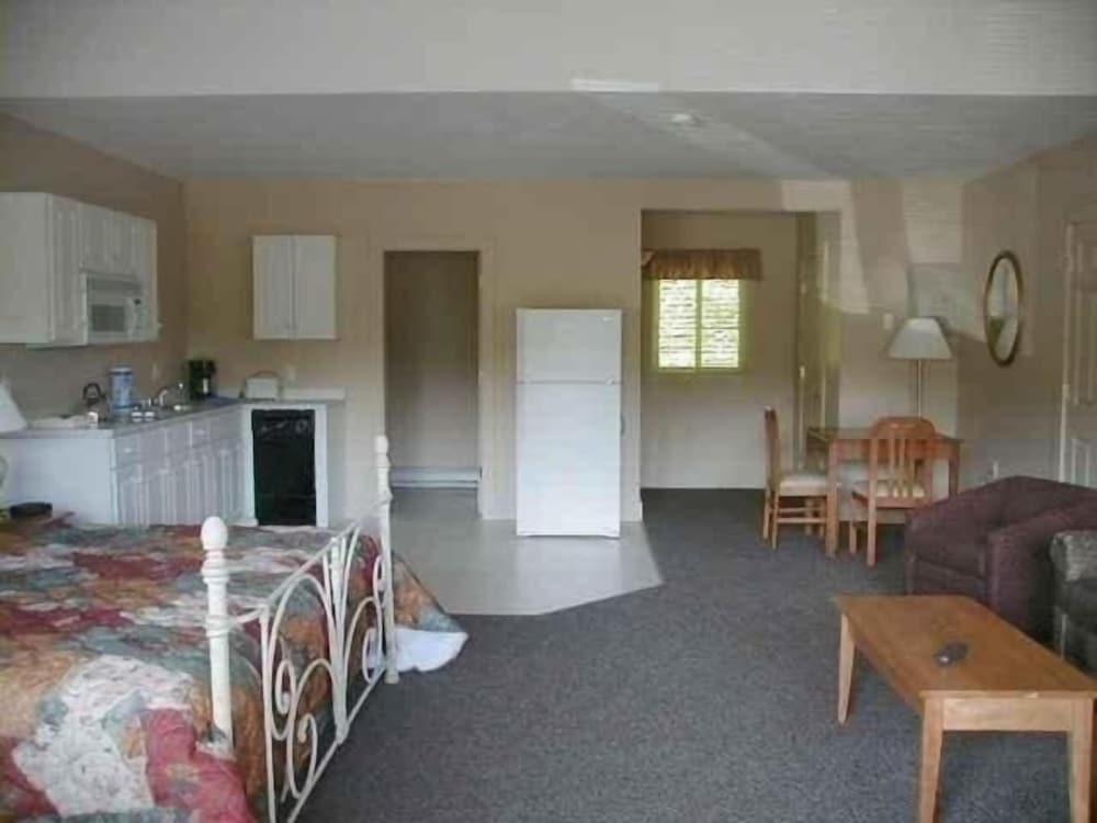 Attitash Motel