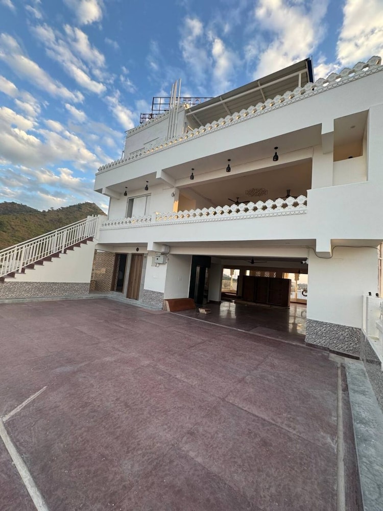 Hotel Rudrakripa