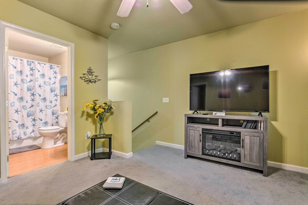 Navarre Beach House: Minutes to Restaurants! view 4