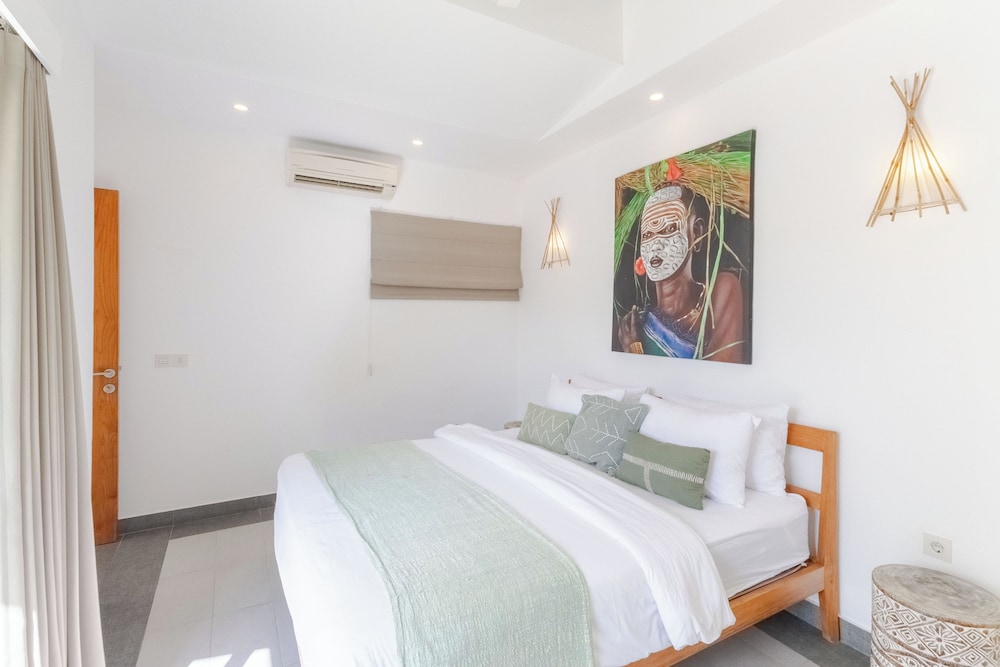 Villa Mylandro by Pertama Management