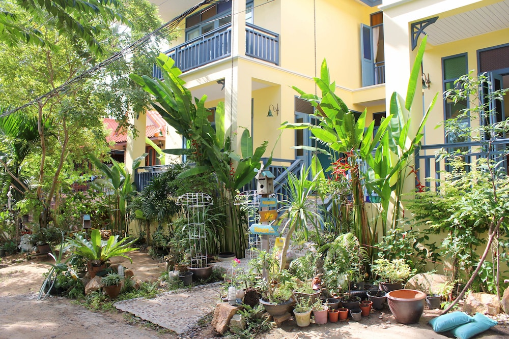 Baan Patcharintorn Samui