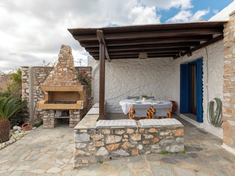 Paros' slice of Paradise