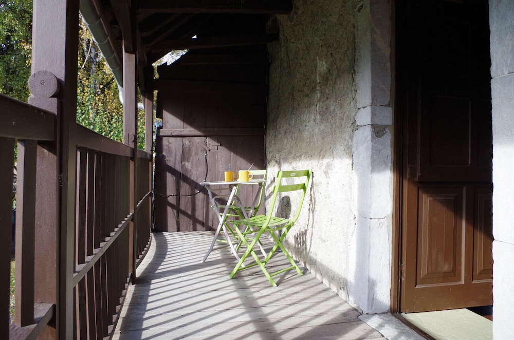 Photo 18