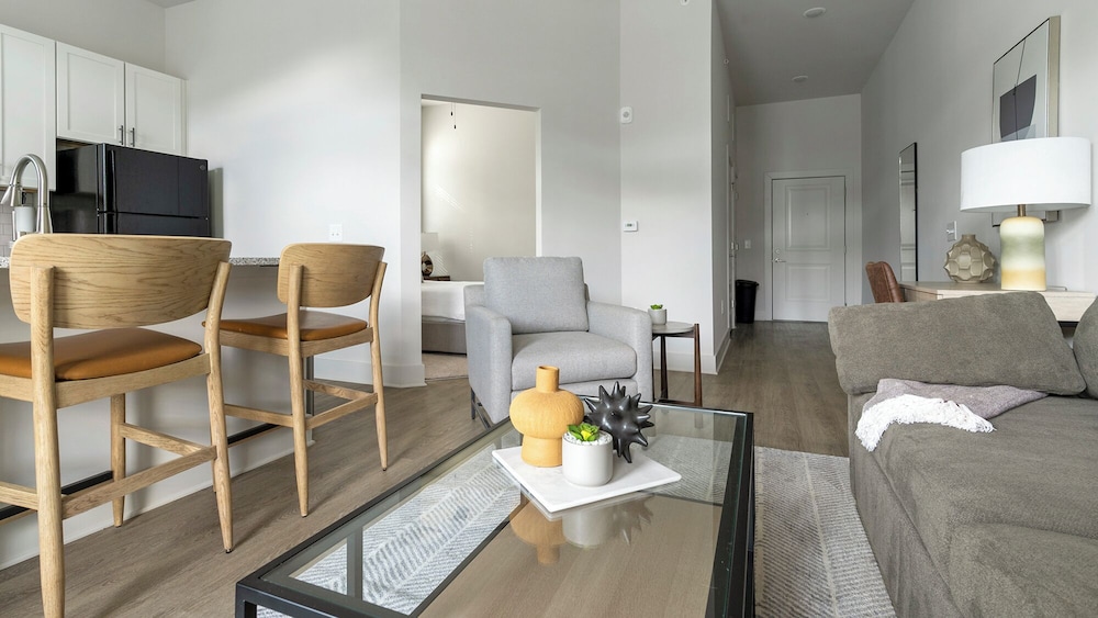 Landing Furnished Apartments - Northwest Charlotte