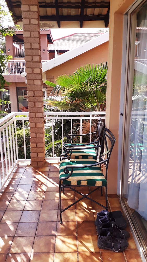 Sunset Ridge Guesthouse