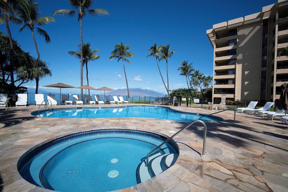 Polo Beach Club Vacation Rentals - APlus Resorts