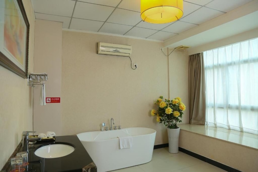 Global Business Hotel