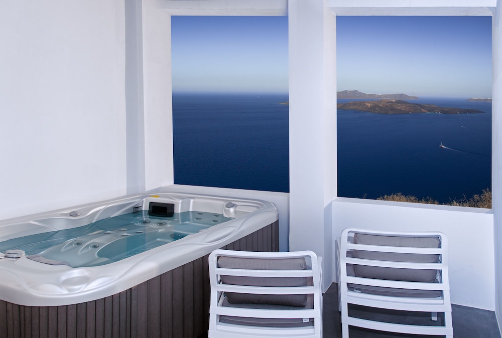 May Seven Santorini